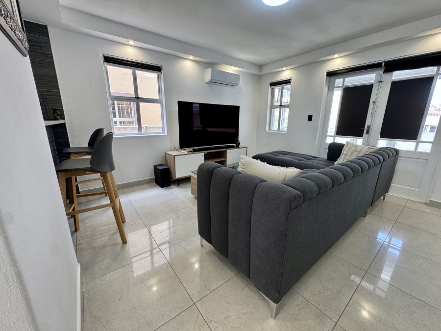 To Let 2 Bedroom Property for Rent in Parklands Western Cape